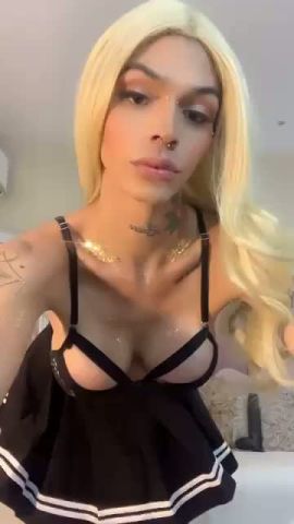 Doll Eyli