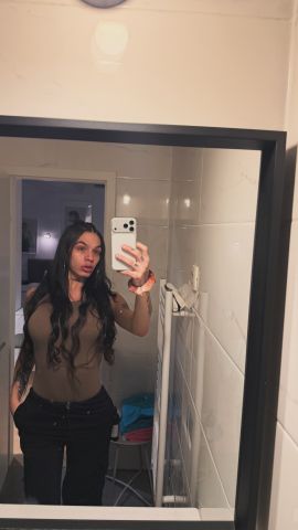 Doll Eyli
