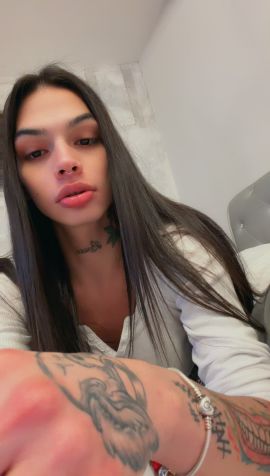 Doll Eyli