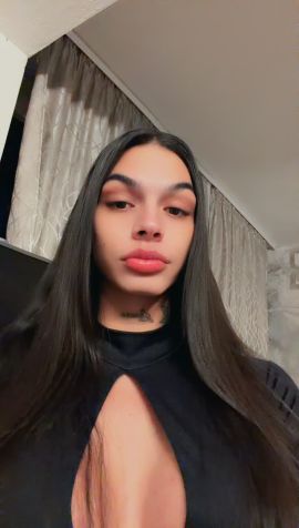 Doll Eyli
