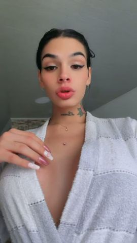 Doll Eyli
