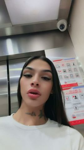 Doll Eyli