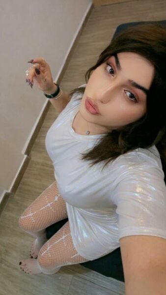 Kylie VIP