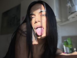 Romita Hot