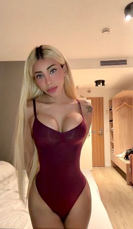 Mia K