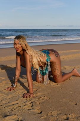 Nikole Jolie
