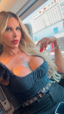 Nikole Jolie