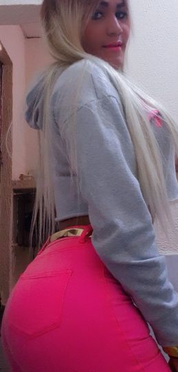 Alejandra Castillo