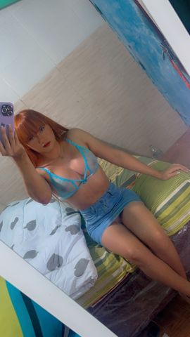 Juli Constanzo