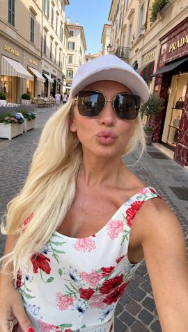 Eva Ferrari