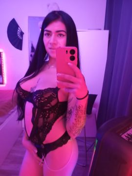 Kimberly Dior 