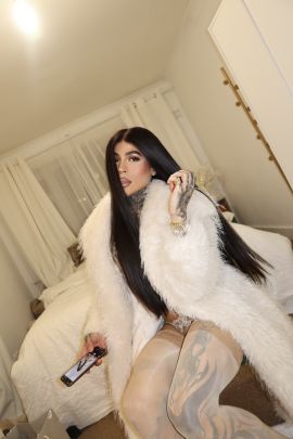 Dominatrix Kylie