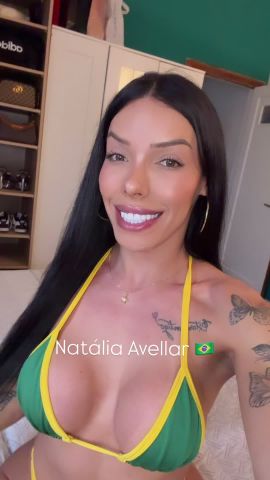 Natalia Avellar 