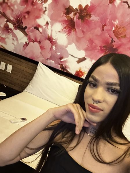 Hola me llamo Katalina, estoy disponible para lo que gustes servicios las 24/7. Soy muy caliente y me encanta chupar verga 💋 soy una linda chica colombiana encantada con los mexicanos.