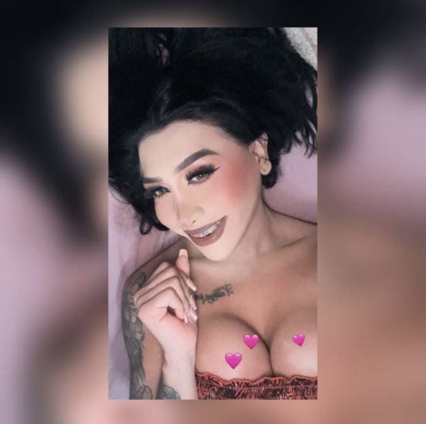Chica trans 24 años complaciente, super buena onda y muy cachonda lista para sacarte la leche a centones llamame o regalame un mensajito te aseguro que no te arrepentirás conmigo pasaras los mas gratos momentos y crearemos lindos recuerdos 🥰