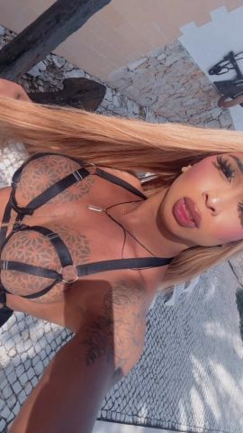Nicole Neves