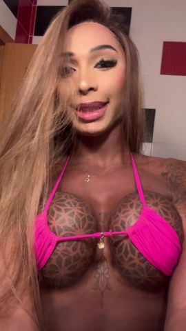 Nicole Neves