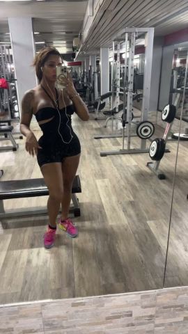 Nicole Neves
