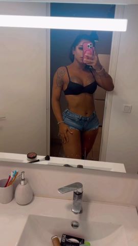Nicole Neves