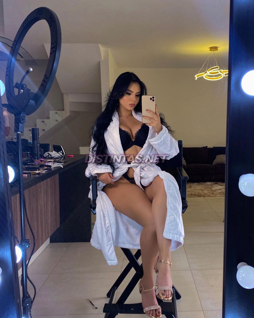 MANUELA QUINTERO 