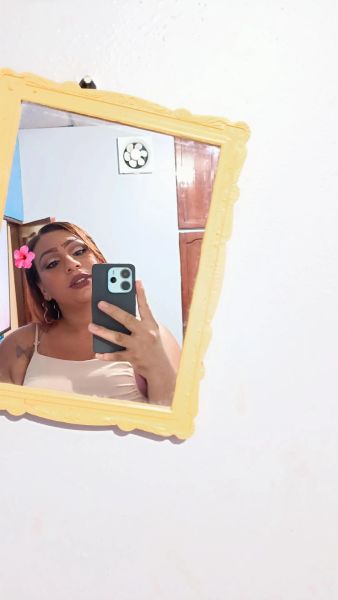 "Hola amor me llamo  Alexa 🫴🍒👄🍫🫦🍬🍭una chica trans apasionada sensual y muy atenta .
Si buscas un encuentro lleno de respeto placer y discreción,aquí estoy para ti.
Ofresco  servicio de masaje corporal y compañía íntimas en un ambiente limpio, climatizado y seguro , servicio 24/7 .
Venta de pack 🍑 contactame ya amor ❤️ 😍 


