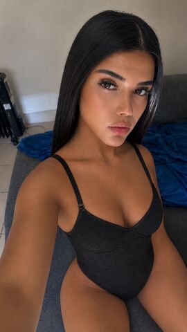 Bryhanna Flores