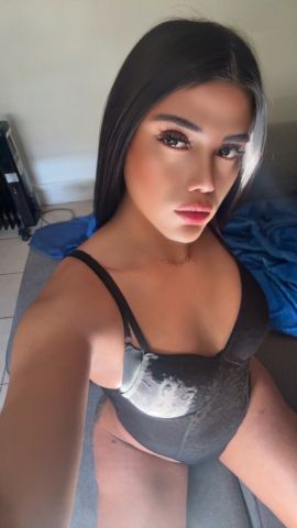 Bryhanna Flores
