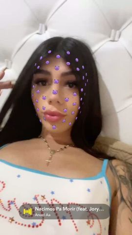 Mía rojas
