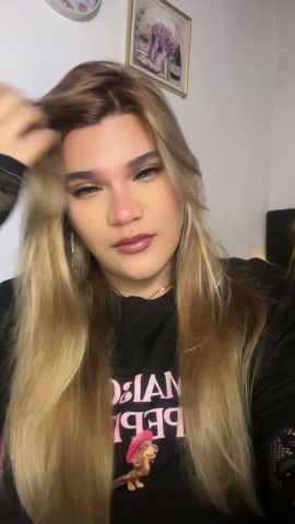 Golden Mistress Victoria