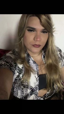 Golden Mistress Victoria