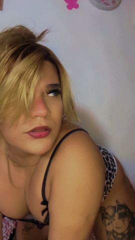 Golden Mistress Victoria