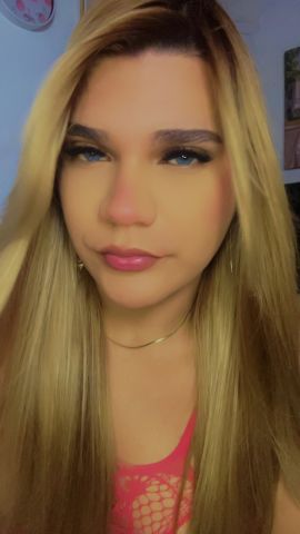 Golden Mistress Victoria