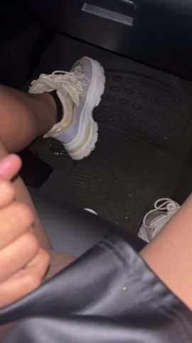 Golden Mistress Victoria