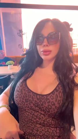 Karina Mendoza 