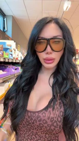 Karina Mendoza 