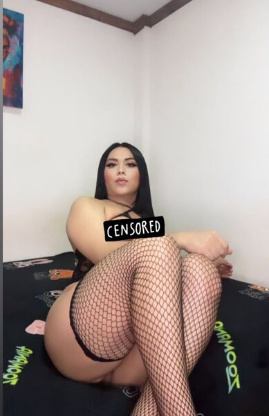 Sharom lainez