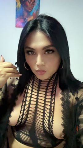 Sharom lainez