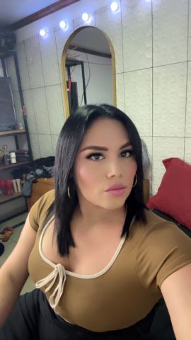 Sharom lainez