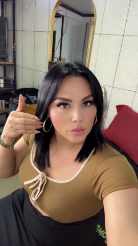 Sharom lainez
