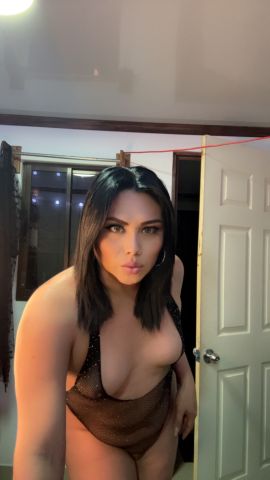 Sharom lainez