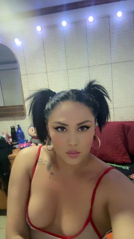 Sharom lainez