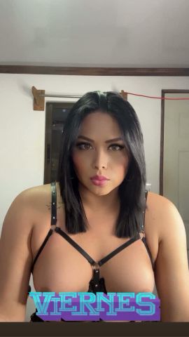 Sharom lainez