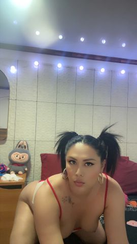 Sharom lainez