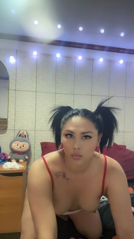 Sharom lainez