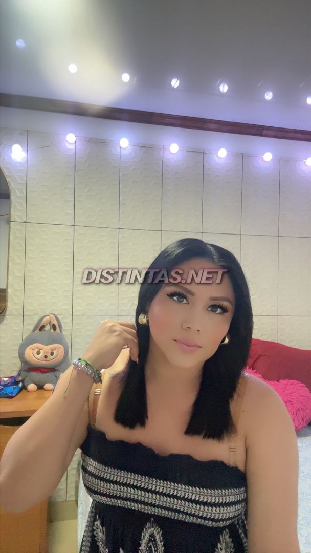 Sharom lainez
