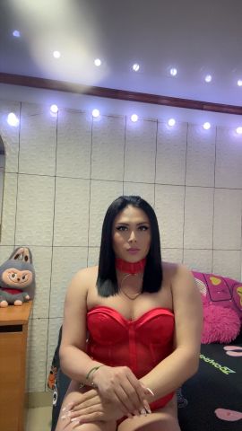 Sharom lainez