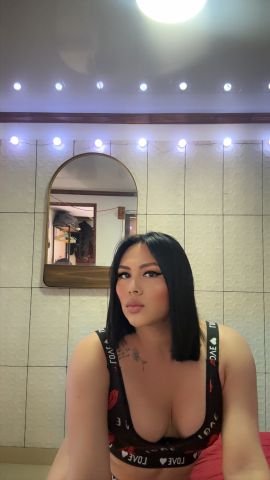 Sharom lainez