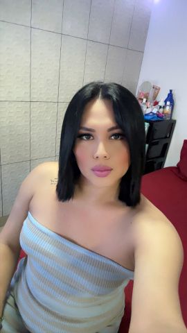 Sharom lainez