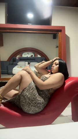 Sharom lainez