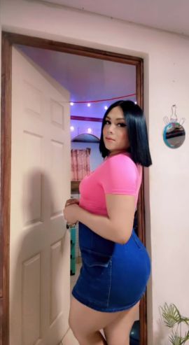 Sharom lainez